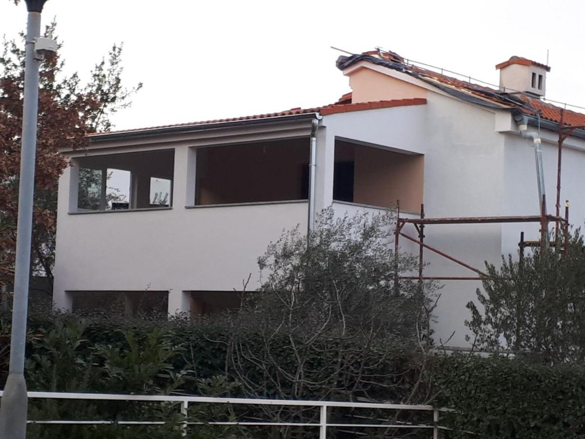 Relax Zone III Apartman Malinska Kültér fotó