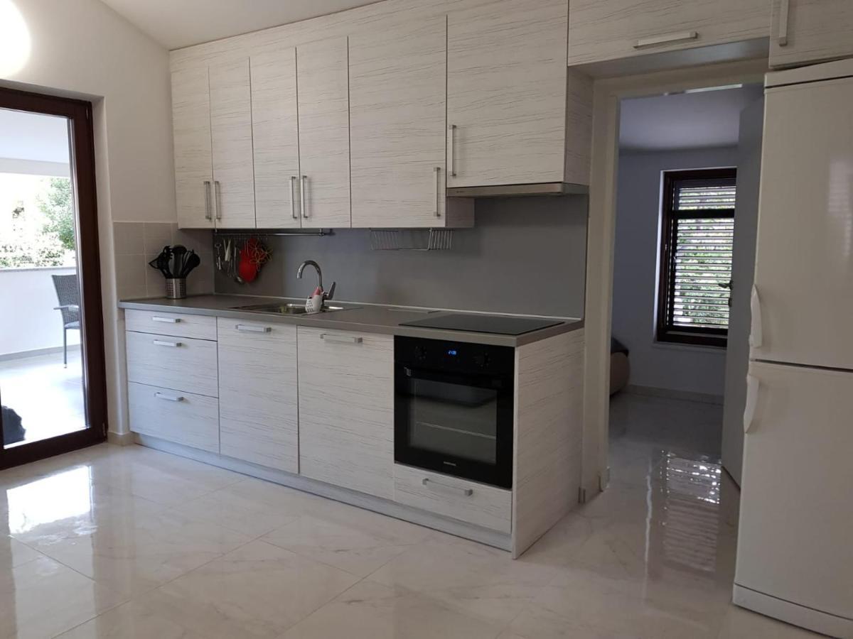 Relax Zone III Apartman Malinska Kültér fotó