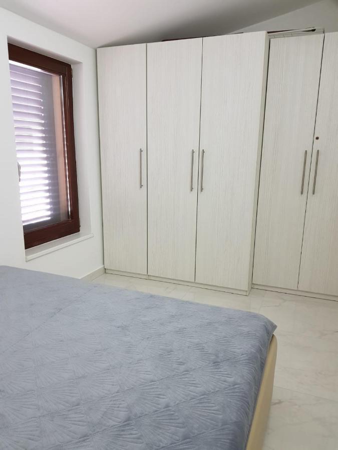 Relax Zone III Apartman Malinska Kültér fotó