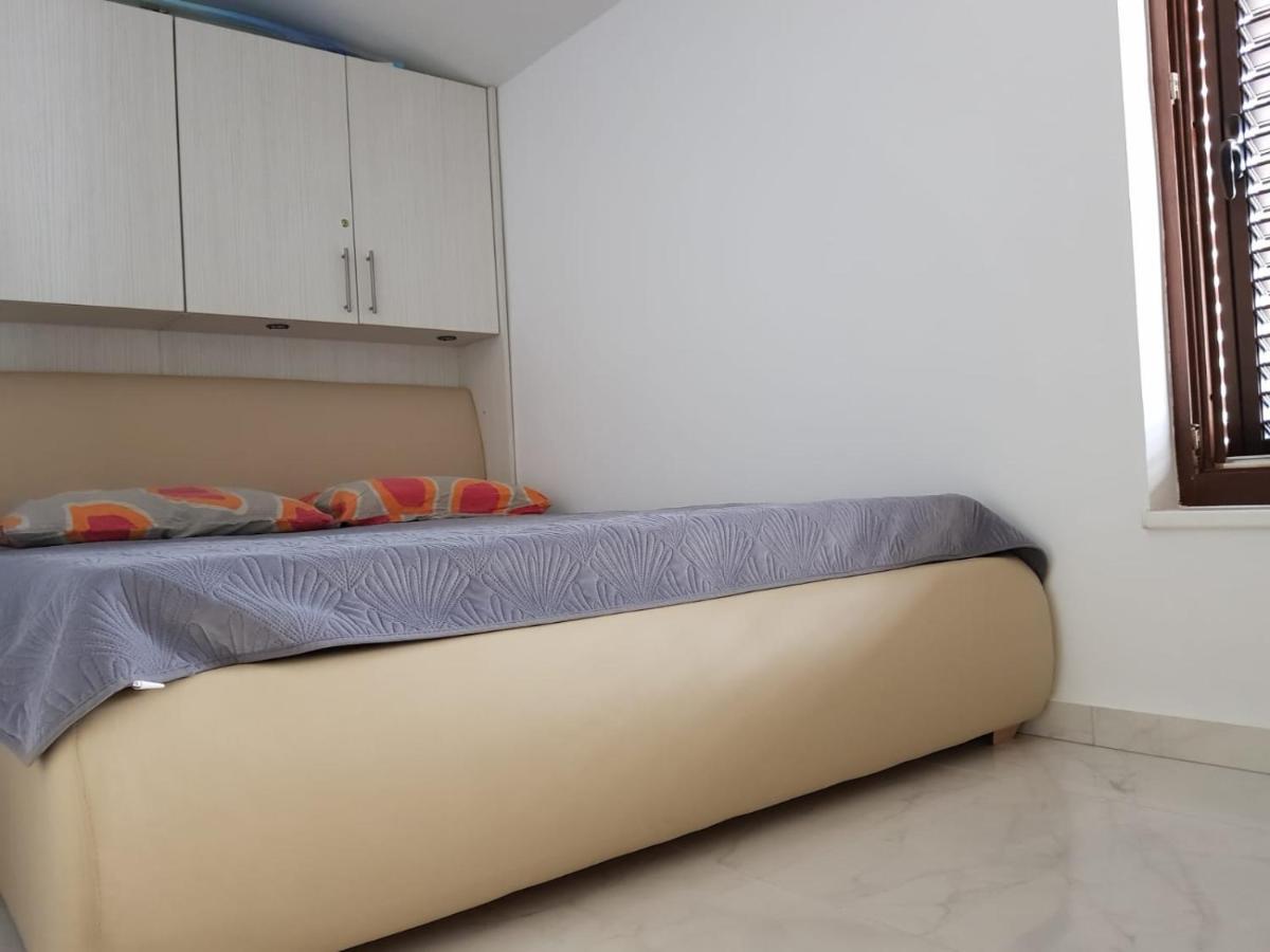 Relax Zone III Apartman Malinska Kültér fotó